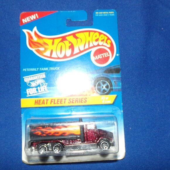 Vintage 1996 Hot Wheels Peterbilt Tank Truck Heat Fleet Series Collector #539 - Picture 1 of 4